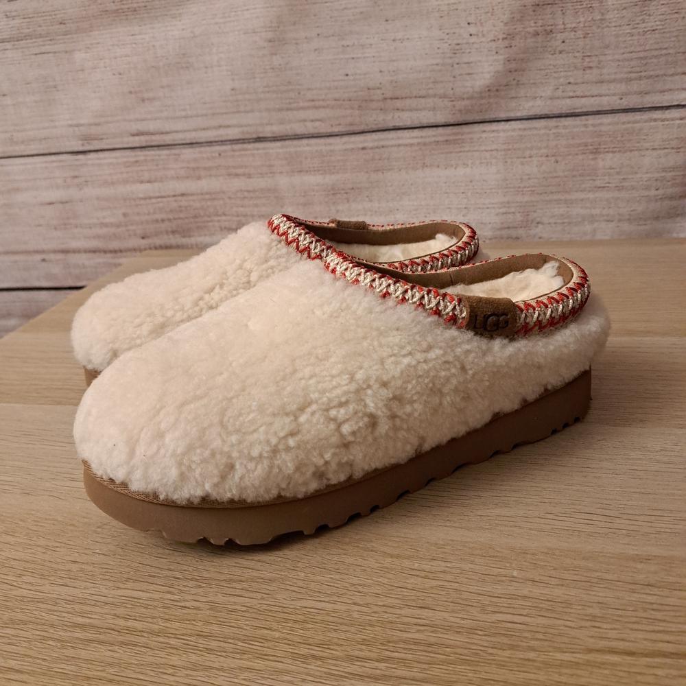 UGG Women's Cozy Shearling Clog - Cream